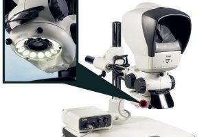 Stereomikroskop mit 14 Einzel-LEDs