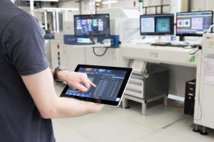 Göpel tritt Smart Electronic Factory-Initiative bei